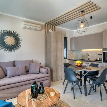 Apartment Deluxe Seaside For 4