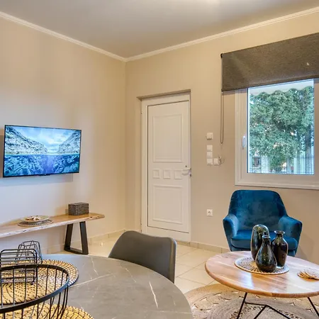 Deluxe Seaside For 4 *