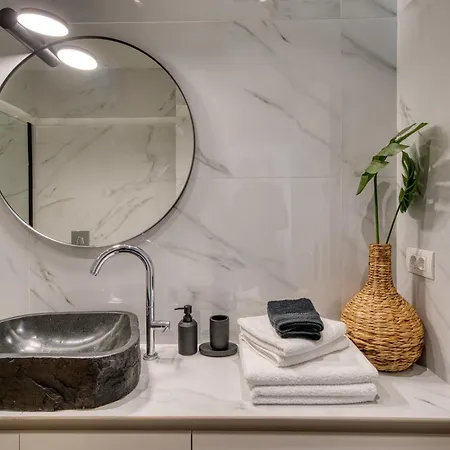 Deluxe Seaside For 4 カンディア