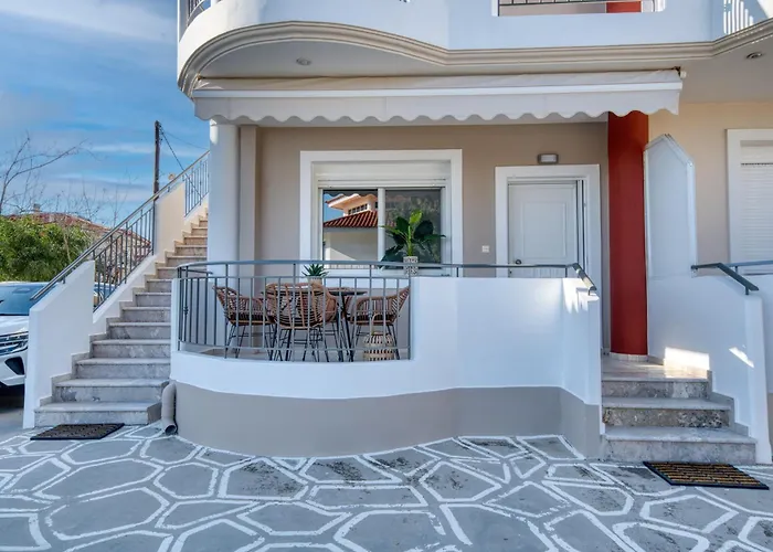 Deluxe Seaside For 4 * Kandia